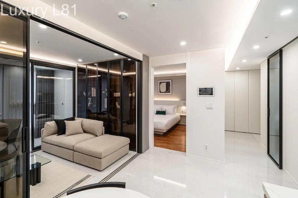 Angia Luxury Apartment Inside Landmark 81 Tower 호치민 외부 사진